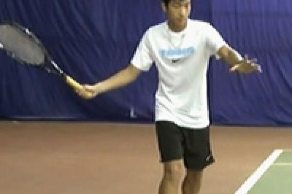 Học tennis qua video:Cú thuận tay (P9)