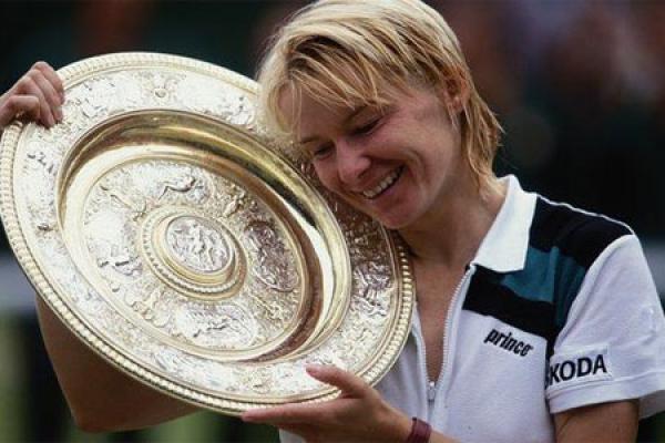 Cựu vô địch Wimbledon Novotna qua đời